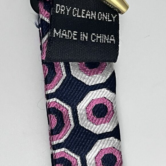 JS Blank 100% Silk Black & Pink Geometric Self Tie Woven Bow Tie - Picture 8 of 11